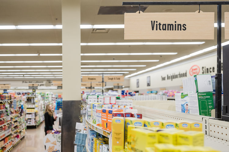 Nutritionist in vitamin section at Jewel during Chicago Branding Session